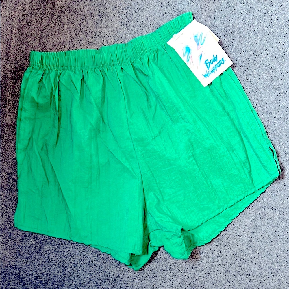 Crinkle Nylon Warmup Layer Sports/Dance Shorts Y/L Jade NWT